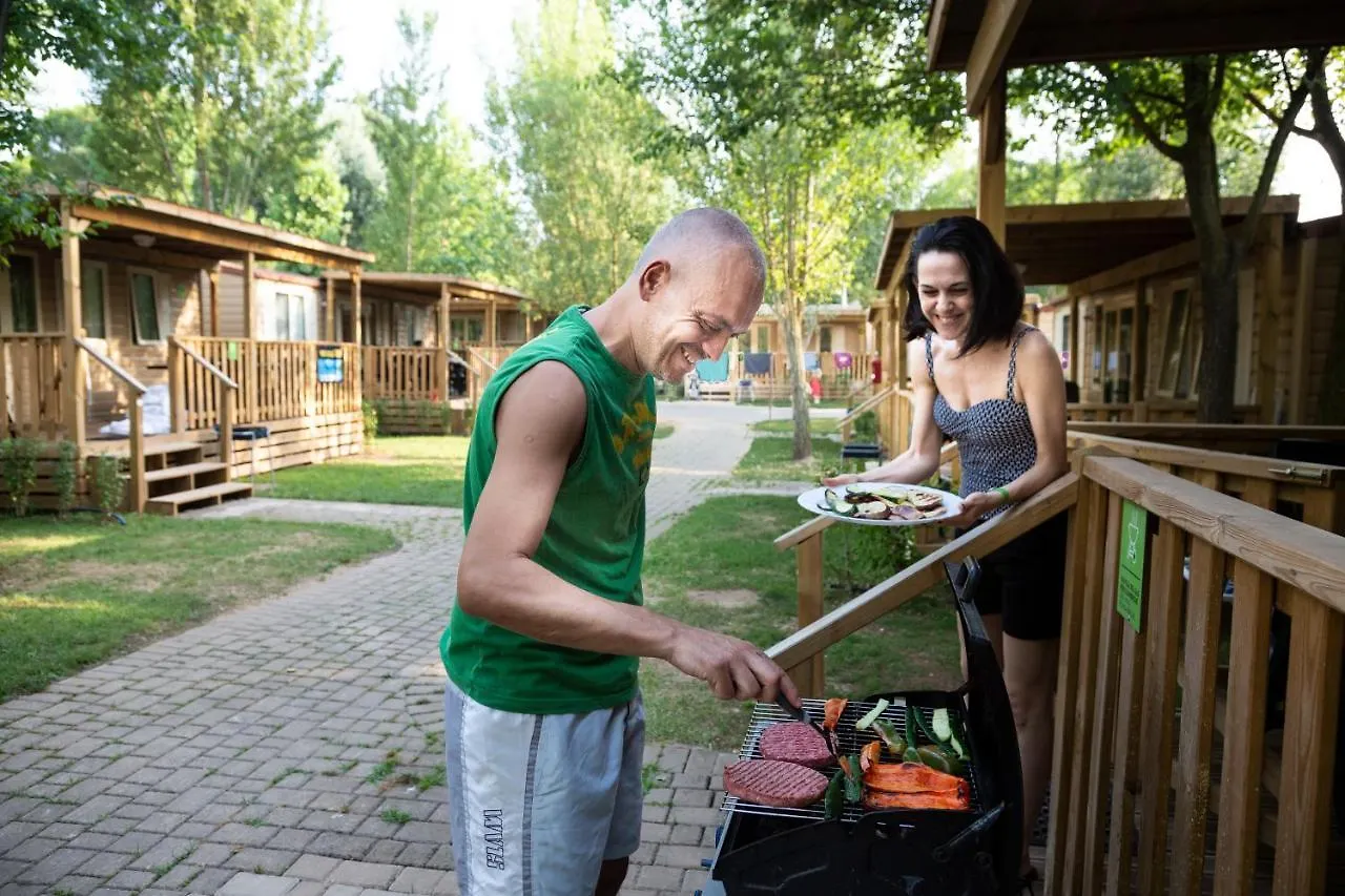 Holiday park Hu Altomincio Village Valeggio sul Mincio