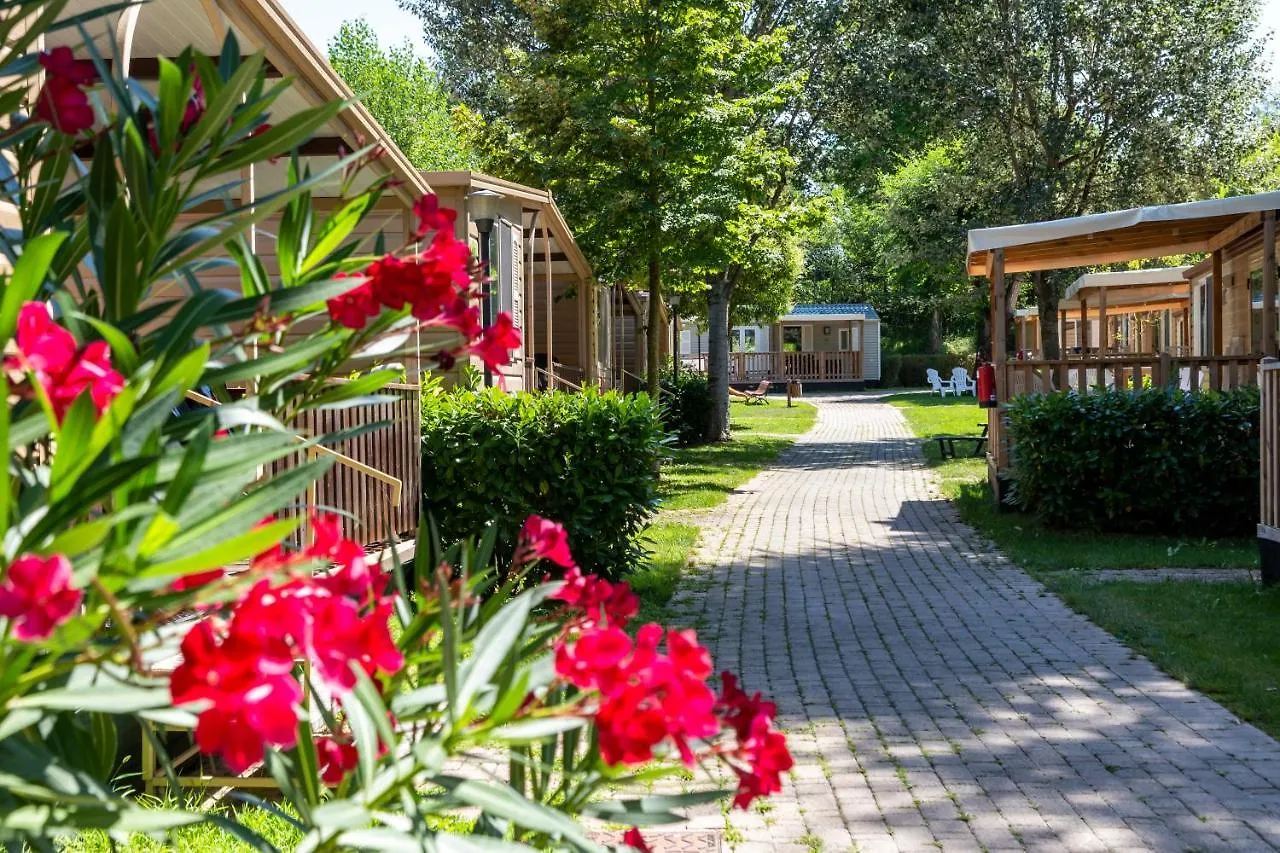 Hu Altomincio Village Valeggio sul Mincio Italien