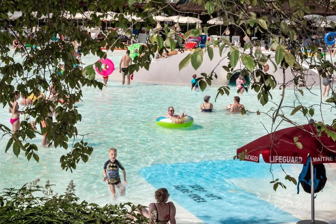 וליג'יו סול מיניציו Hu Altomincio Village 3*, וליג'יו סול מיניציו איטליה